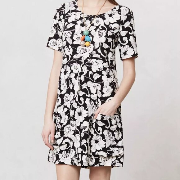 Anthropologie Maeve Zola Shift Dress Size 10 Black & White Floral Front Pockets - Picture 1 of 10